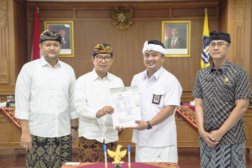 Bupati dan Wabup. Badung Terima Exit Meeting BPK, Pemeriksaan Interim LKPD 2024